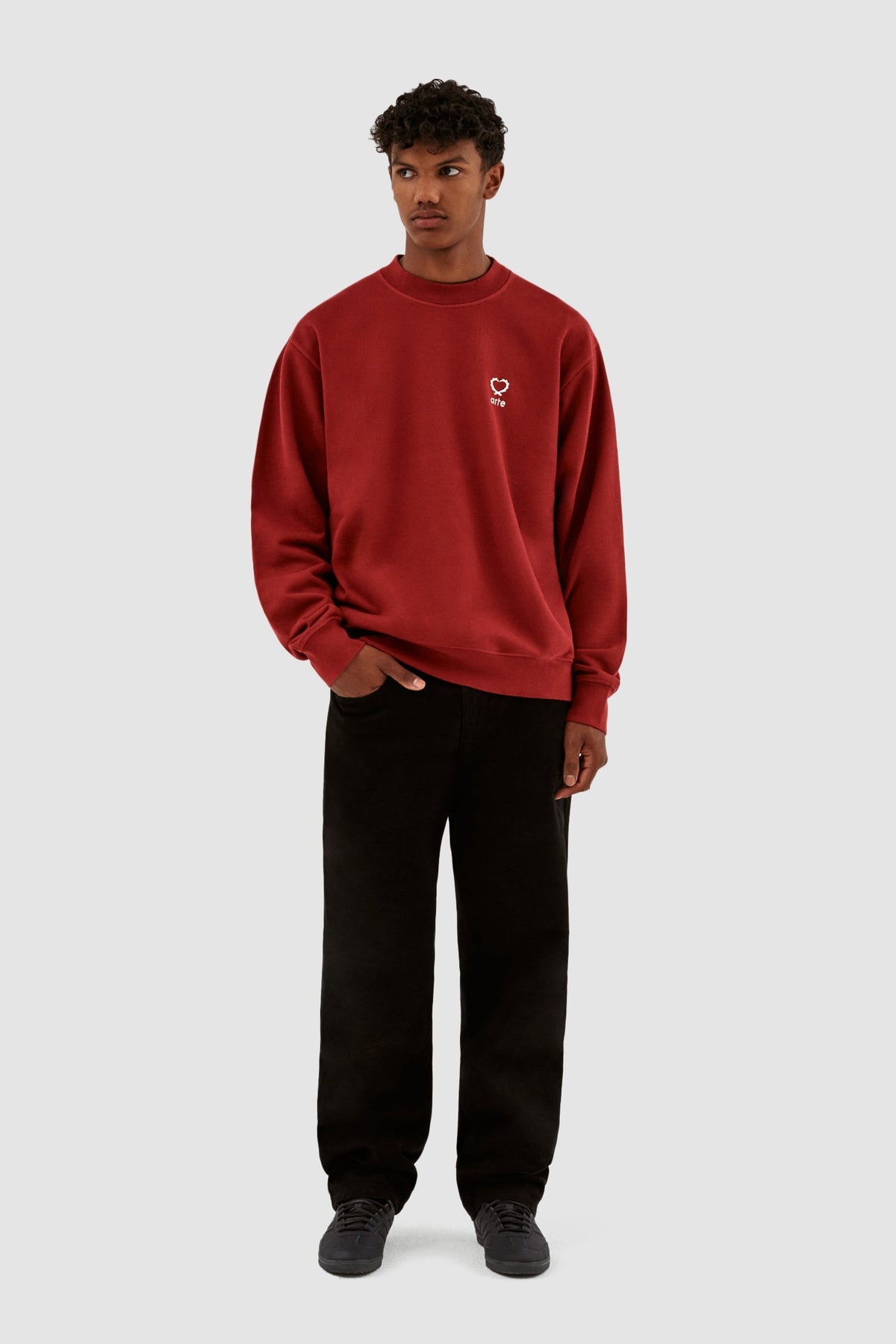 Carlos Small Heart Crewneck - Bordeaux
