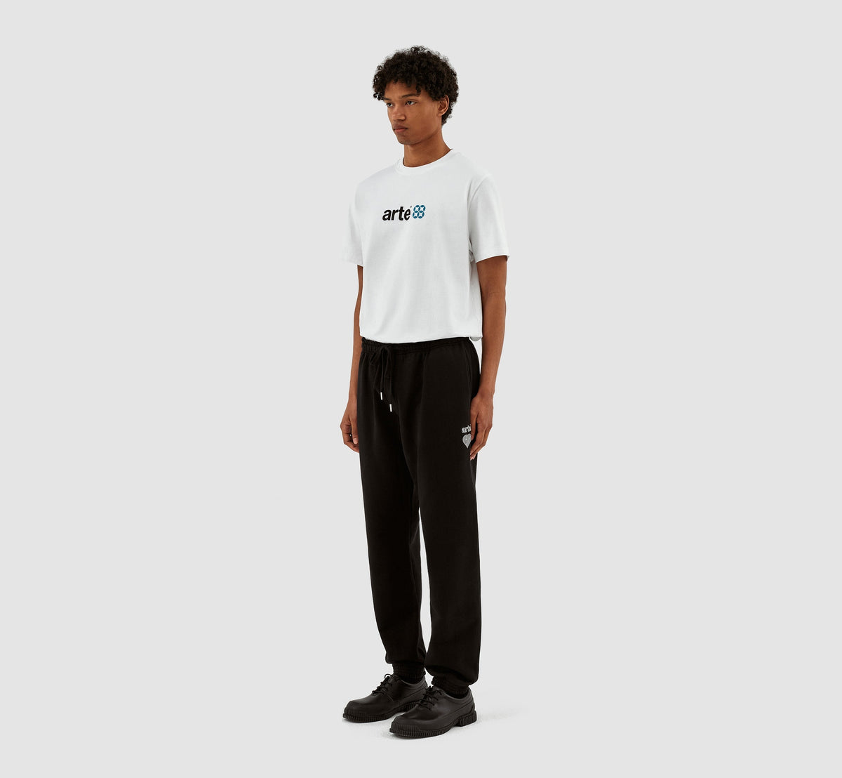 Pantalon avec logo en forme de cœur de Tristian - Noir