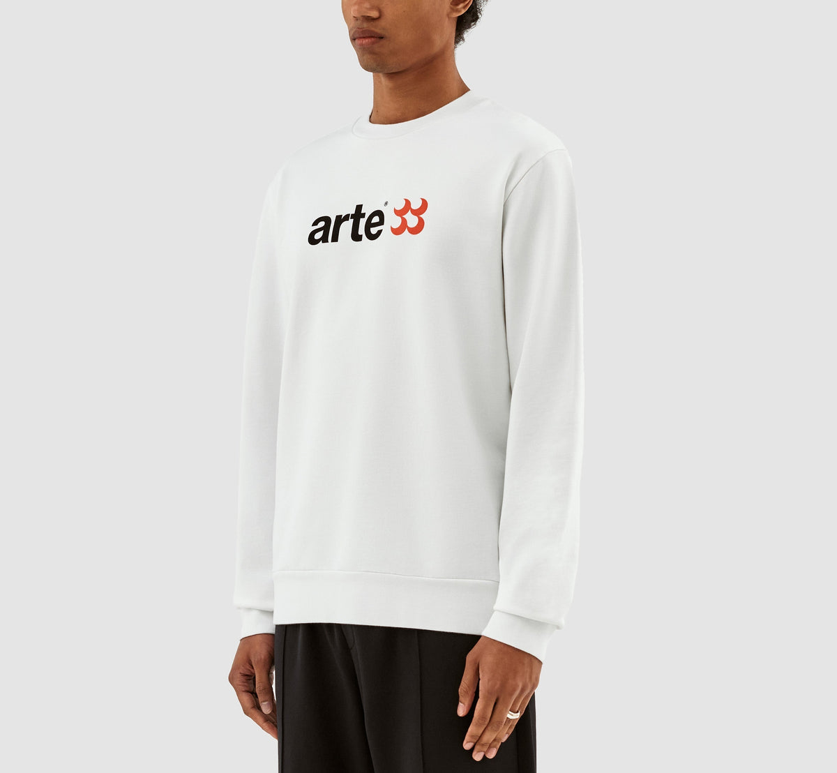 Conrad SS23 Logo Crewneck - Blanc