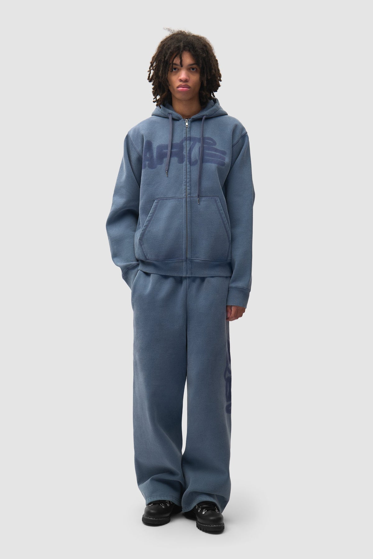 Pantalon de survêtement Sunfade Stencil Ease - Bleu marine