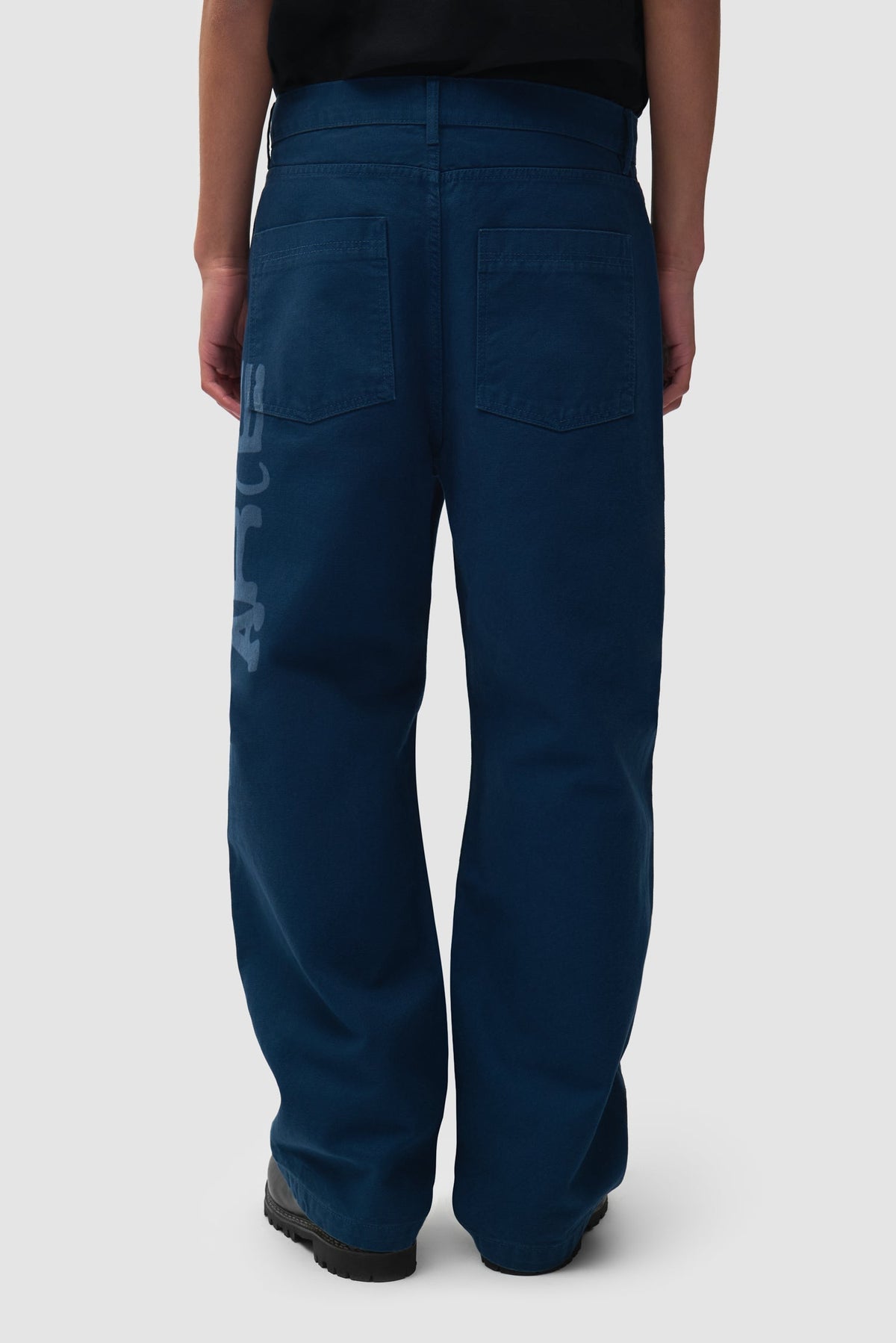 Pantalon en jean à motif sérigraphié - Bleu marine