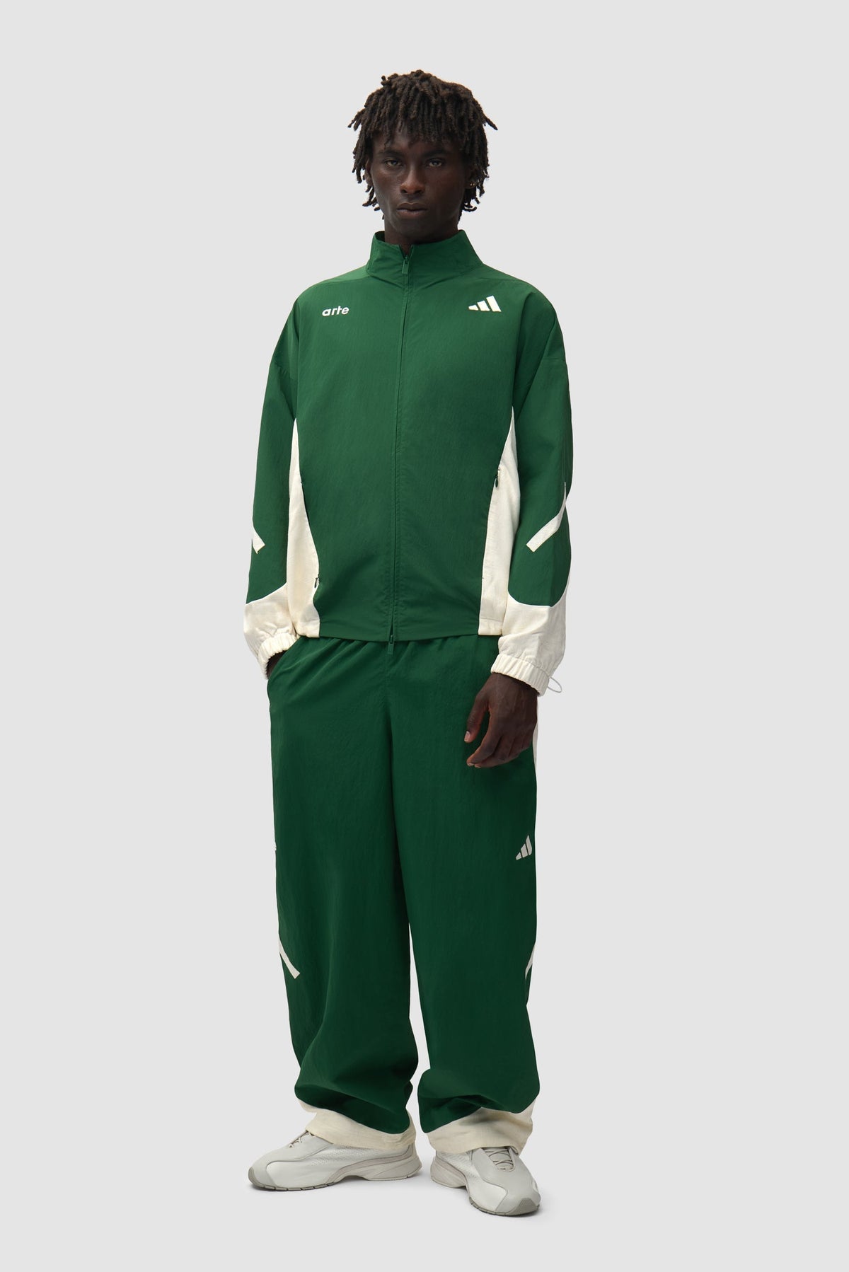 Pantalon de survêtement Arte pour adidas Z.N.E. - vert/crème