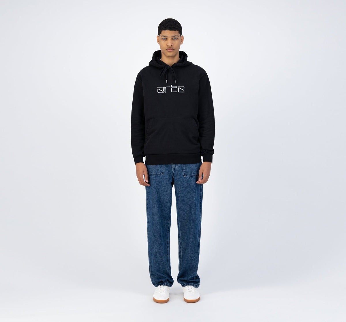 Hulton Logo Hoodie - Noir